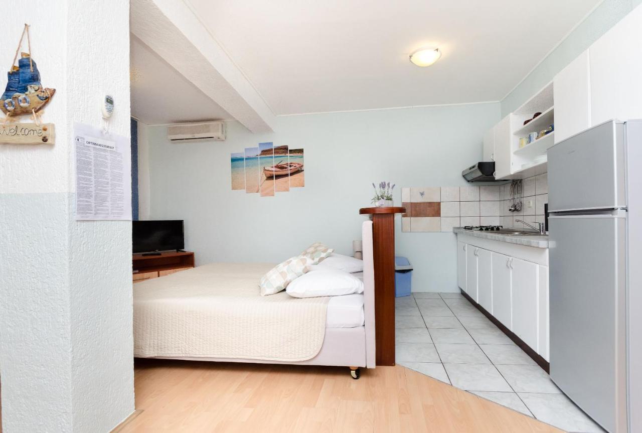 Apartment Goran Novi Vinodolski Buitenkant foto